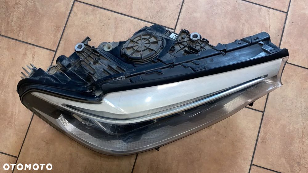AMPA PRZEDNIA PRAWA ADAPTIVE LED EUROPA BMW G30 G31 7439210 - 3