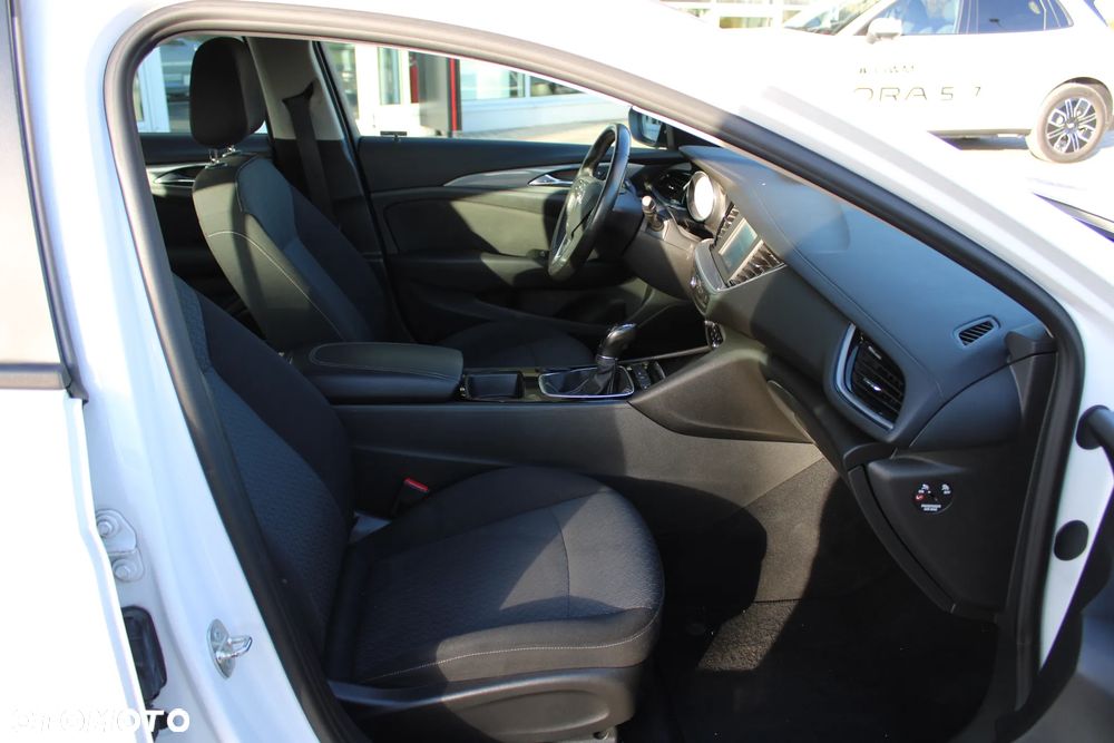 Opel Insignia 1.6 CDTI Enjoy S&S - 19