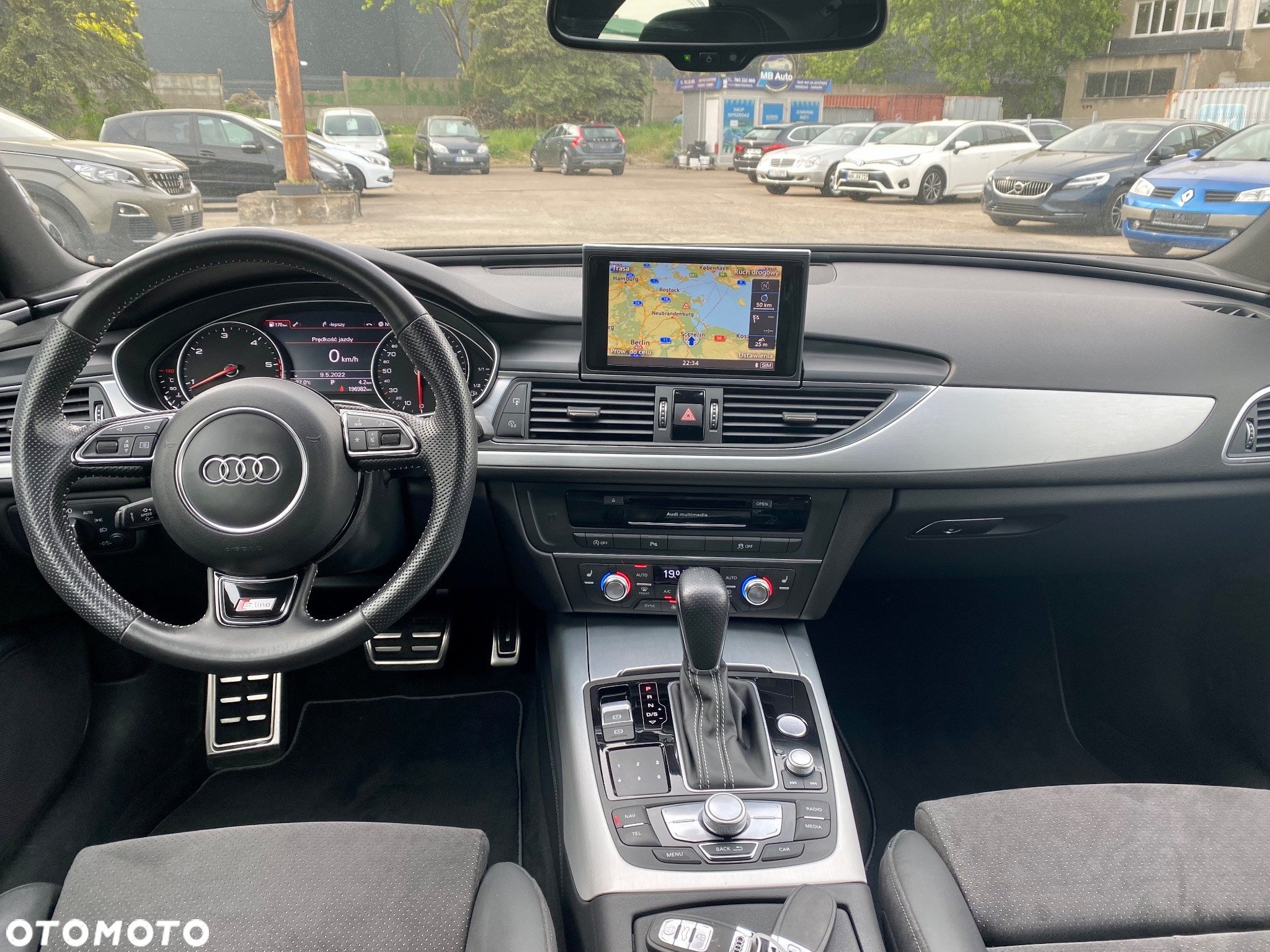 Audi A6 Avant 2.0 TDI Ultra S tronic - 16