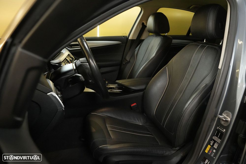 BMW 520 e Pack M - 27