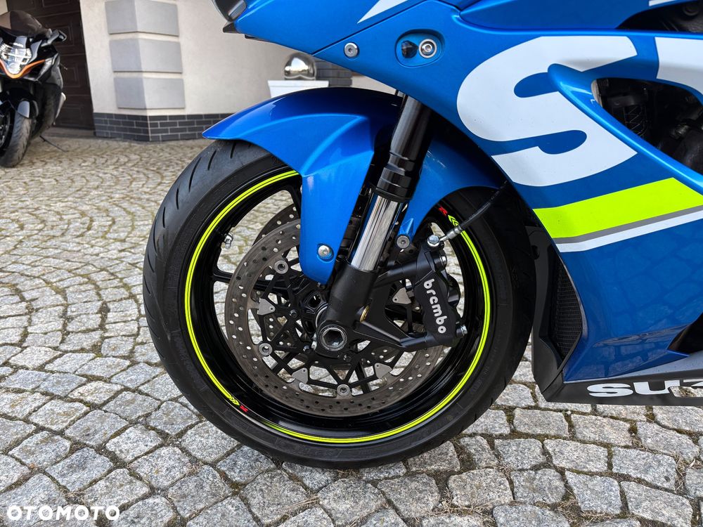 Suzuki GSX-R - 21