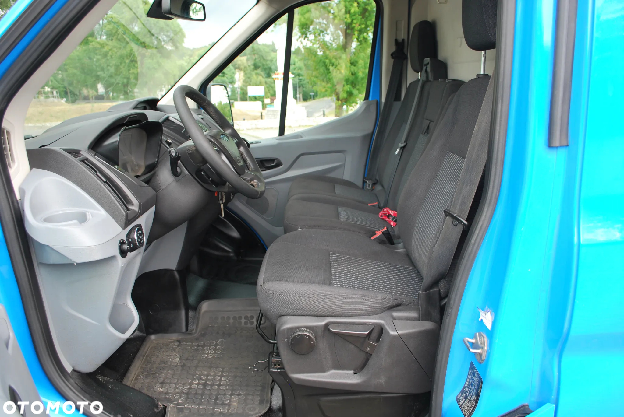 Ford Transit 2.2tdci 125KM L3H2 - 18