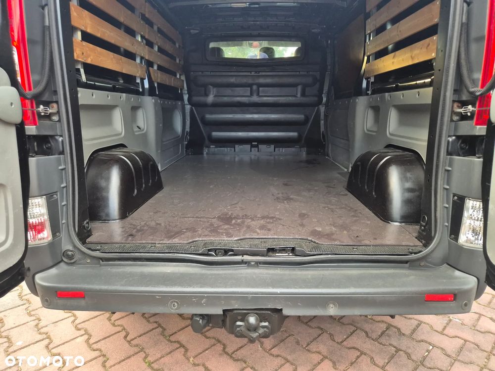 Renault Trafic - 11