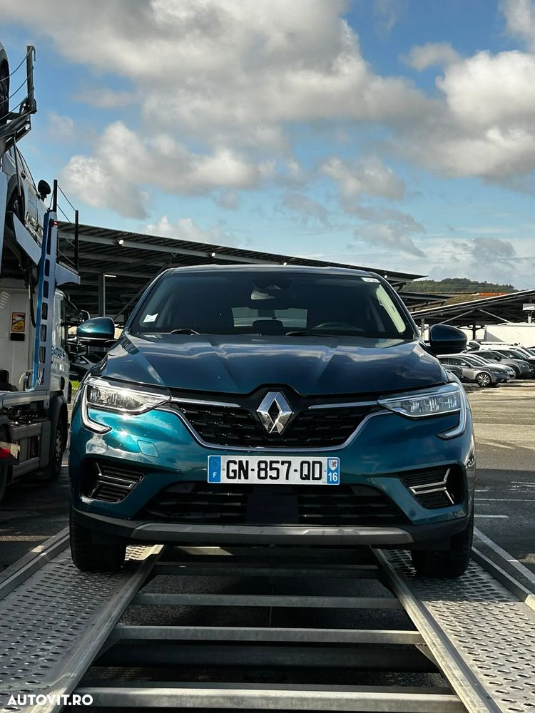 Renault Arkana E-TECH 145 Evolution - 25