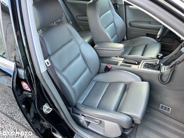 Audi A4 Avant 1.8T - 11