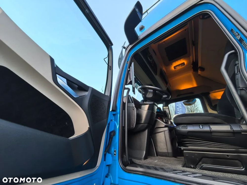 Mercedes-Benz Actros 1848 LS * GigaSpace * Bi-Xenon * MirrorCam * Klima postojowa * Salonka * - 12
