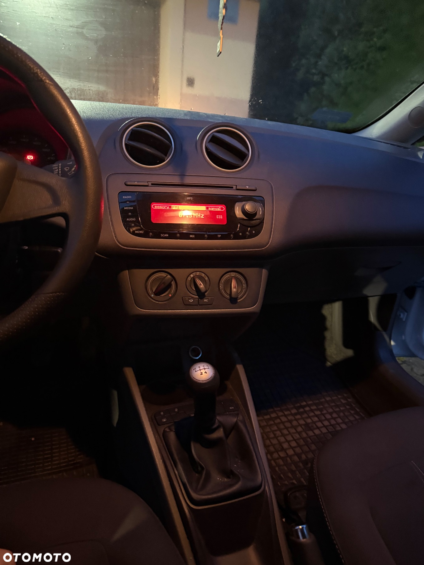 Seat Ibiza 1.2 12V Entry - 8