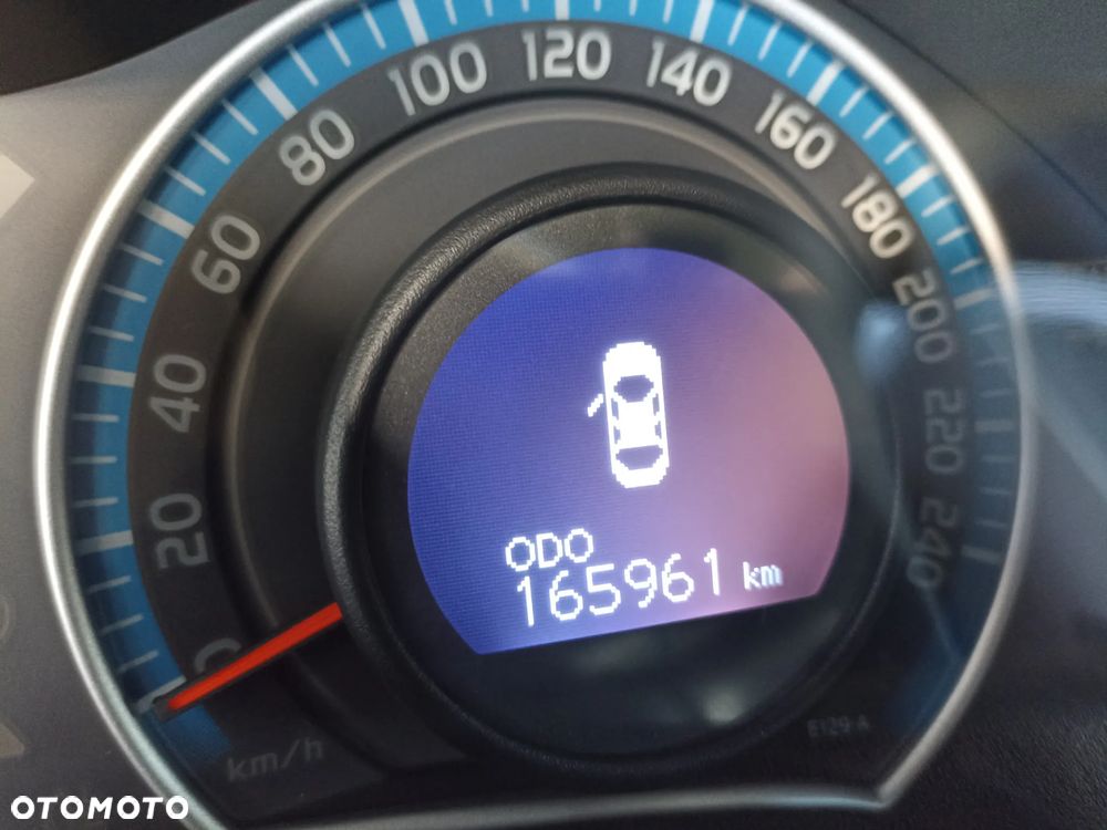 Toyota Auris 1.8 HSD Prestige NAVI - 24