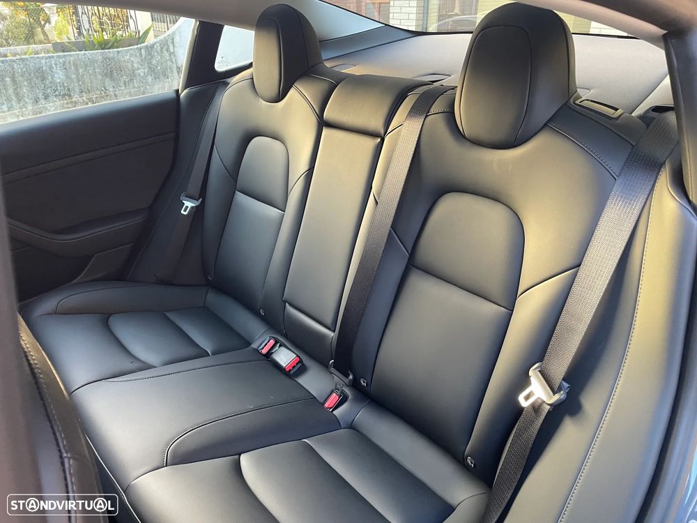 Tesla Model 3 RWD RWD - 22