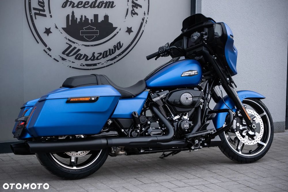 Harley-Davidson Touring Street Glide - 4