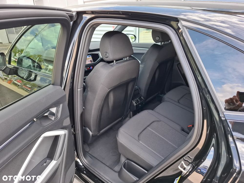 Audi Q3 Sportback 35 TFSI S tronic S line - 8