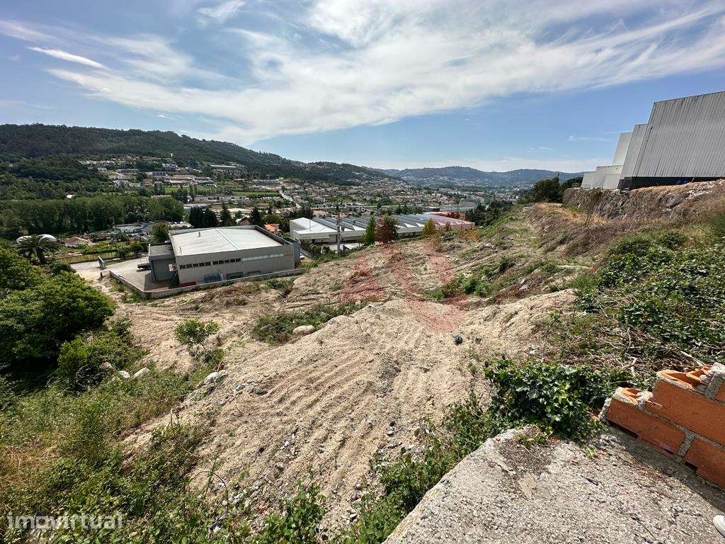 Terreno para construção Industrial com 5.685 m2 em Infias, Vizela - Grande imagem: 2/10