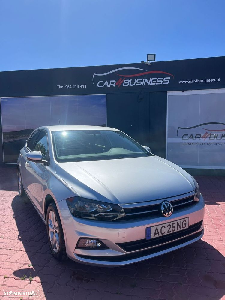 VW Polo 1.0 Confortline - 2