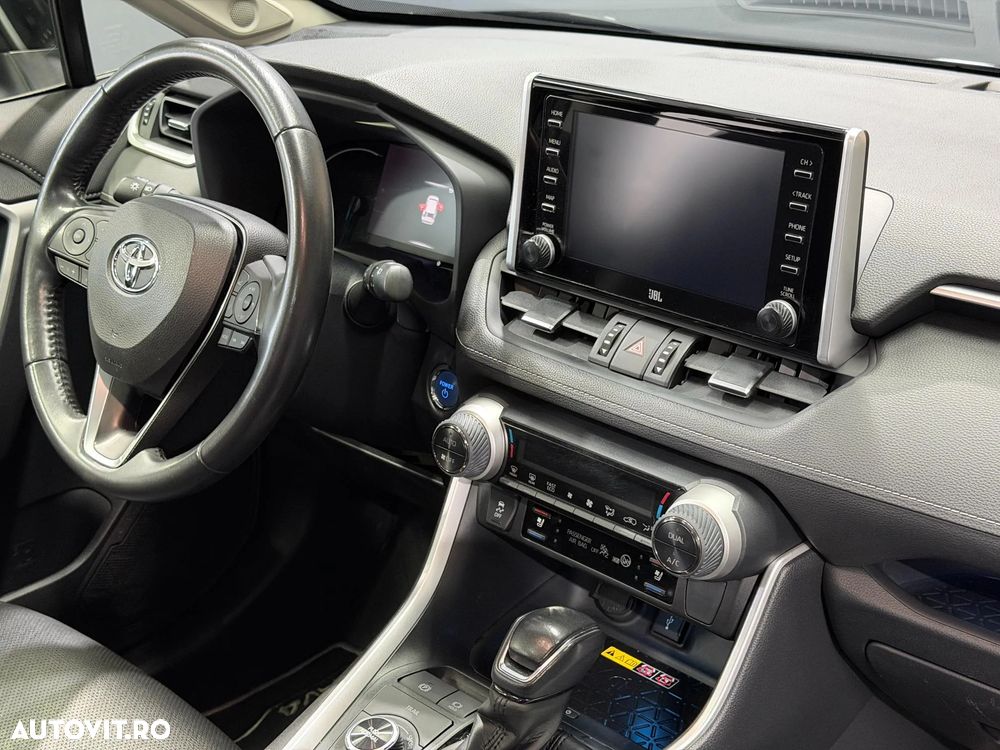 Toyota RAV4 2.5 VVT-iE 4x4 Luxury Premium - 12