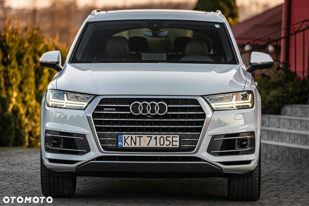 Audi Q7 - 14