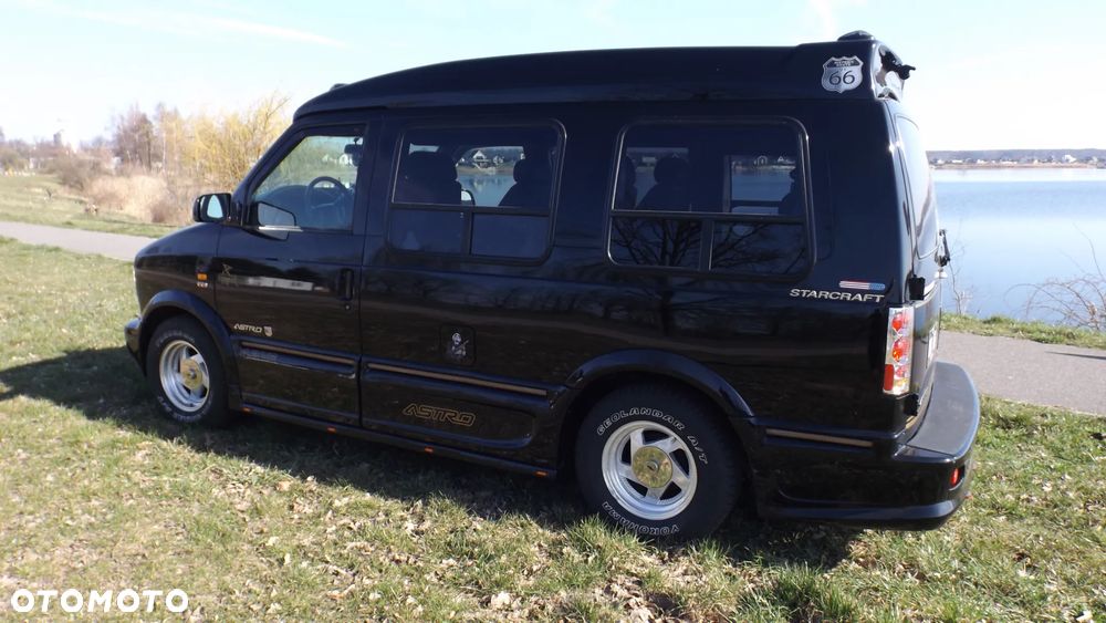 Chevrolet Astro - 6