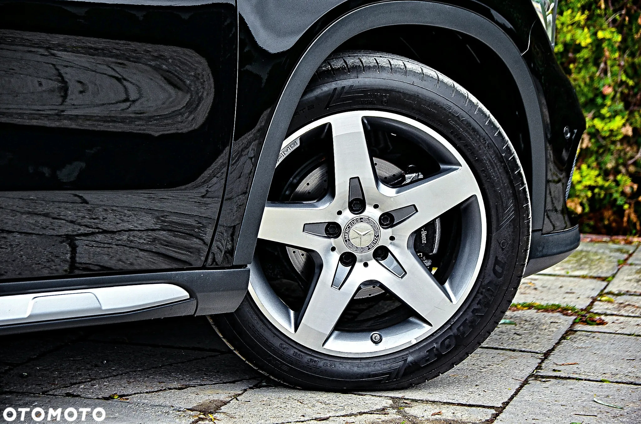 Mercedes-Benz GLA 180 7G-DCT AMG Line - 24