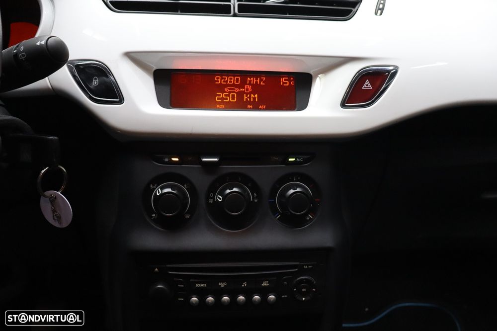 Citroën C3 Pure Tech Feel - 14