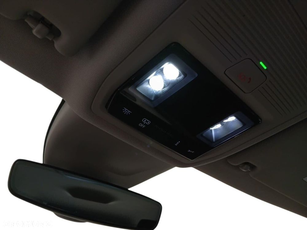Skoda Octavia 2.0 TDI Ambition - 38