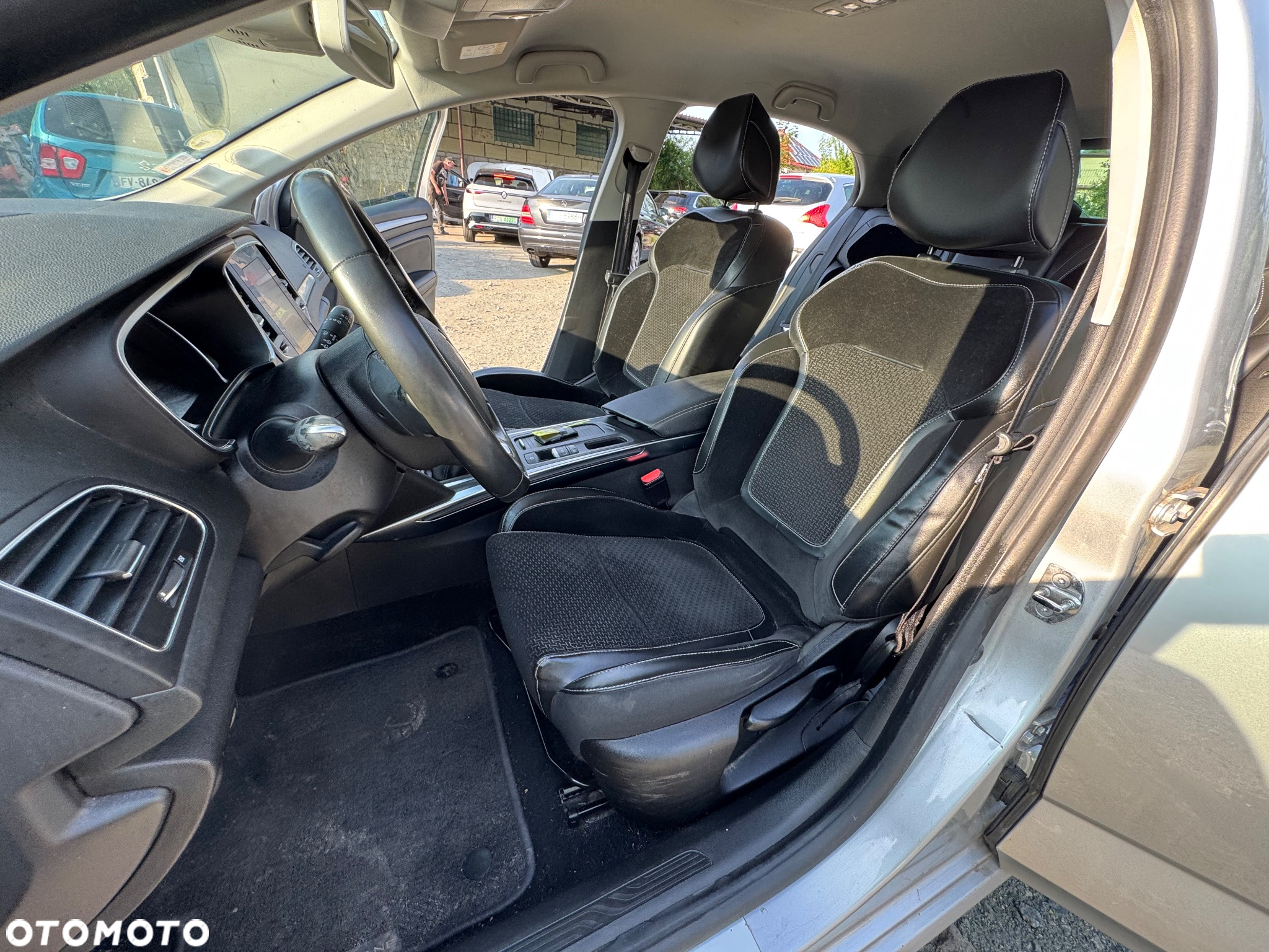 Renault Megane ENERGY dCi 130 BUSINESS - 16