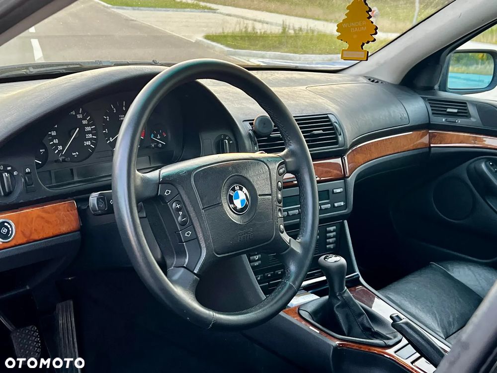 BMW Seria 5 530i - 9