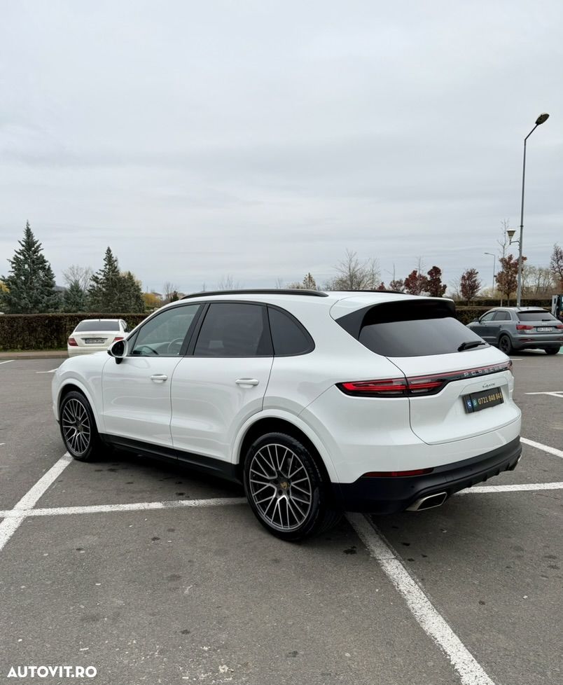 Porsche Cayenne Tiptronic S - 6