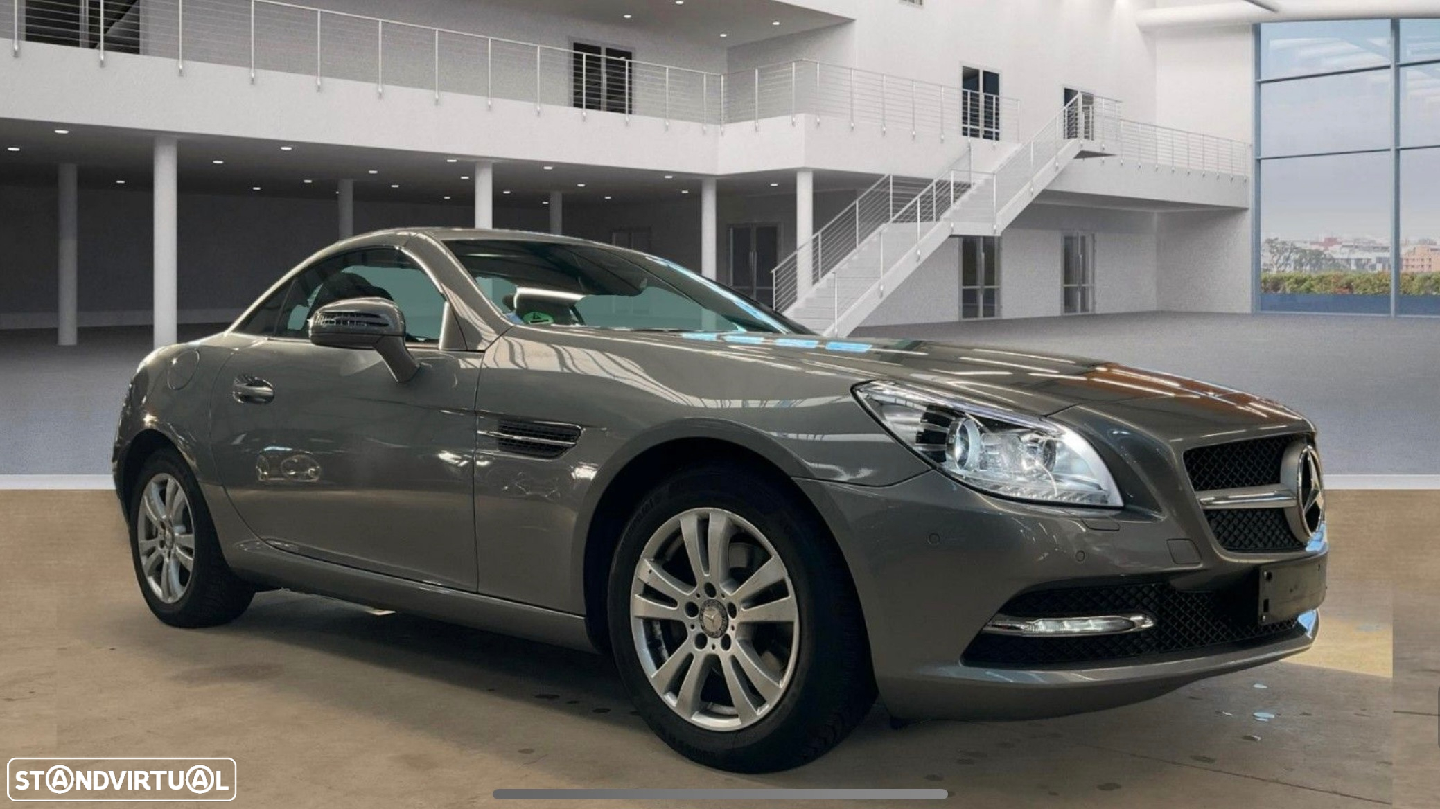 Mercedes-Benz SLK 200 (BlueEFFICIENCY) - 12