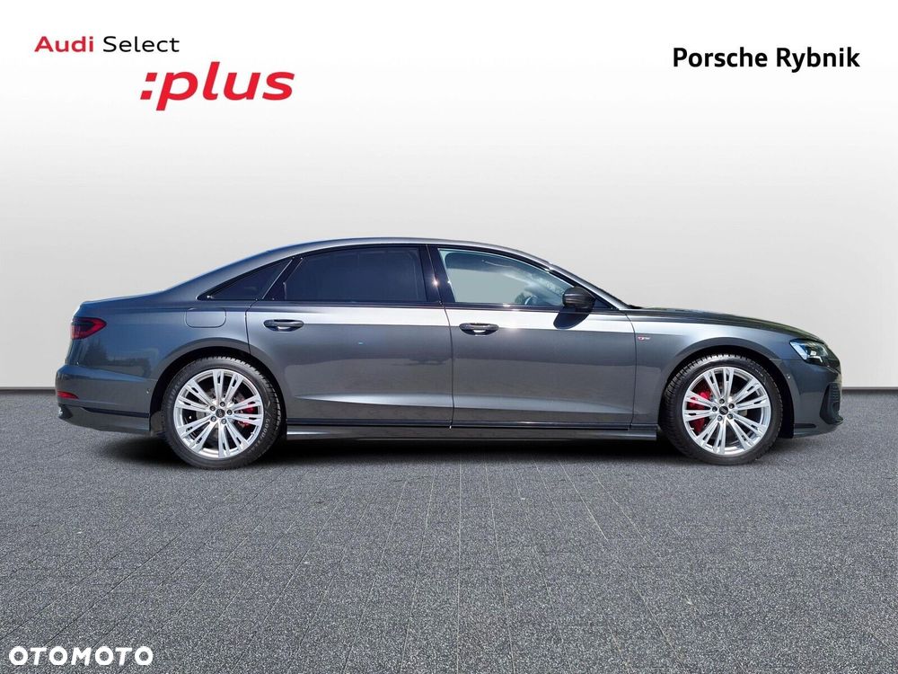 Audi A8 - 6