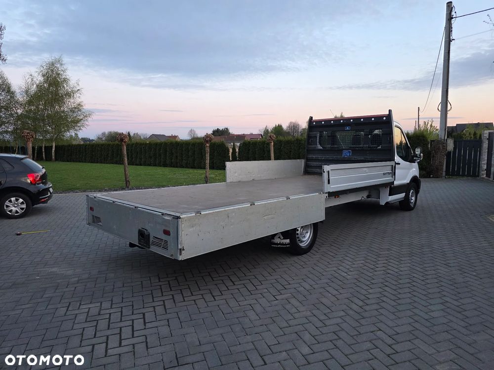 Ford Transit - 23