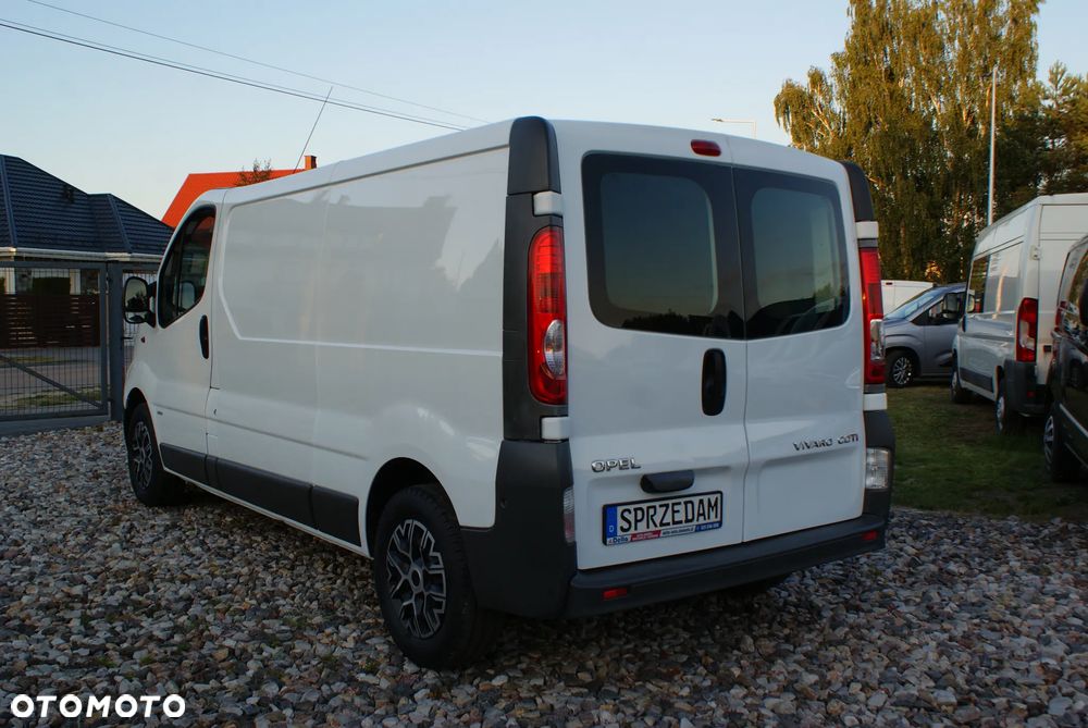 Opel Vivaro - 6