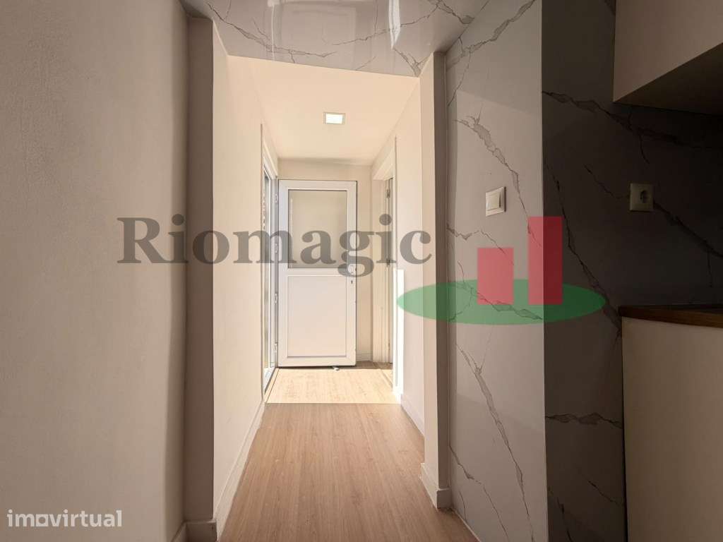 Moradia T2 Remodelada ***RIOMAGIC*** - Grande imagem: 5/24
