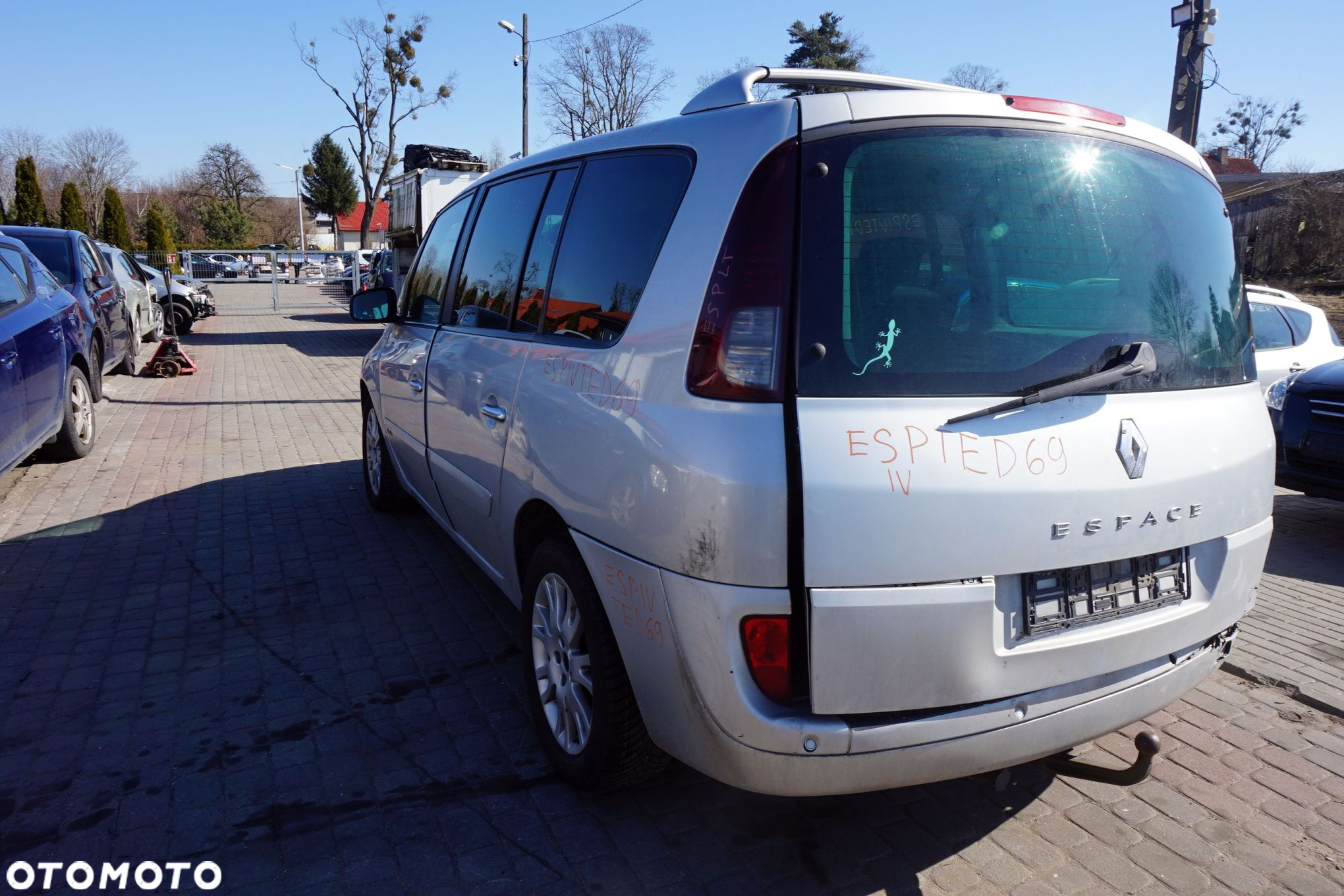 RENAULT ESPACE GRAND IV PH2 LIFT  TED69 2.0 DCI KM SREBRNY na części - 3
