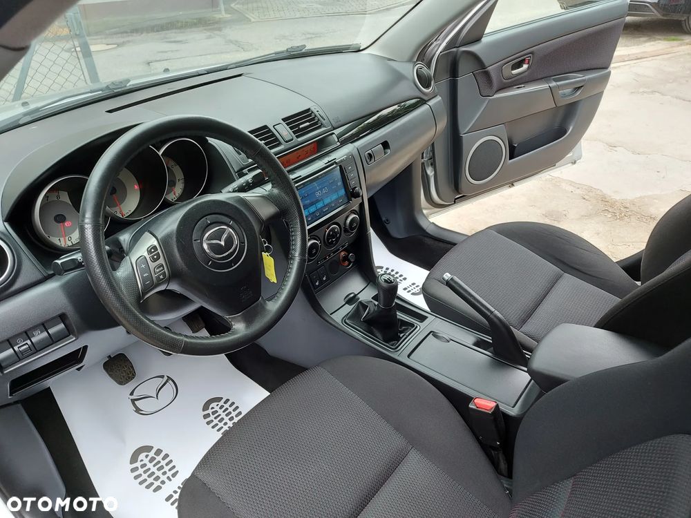 Mazda 3 1.6 Sport Active - 16