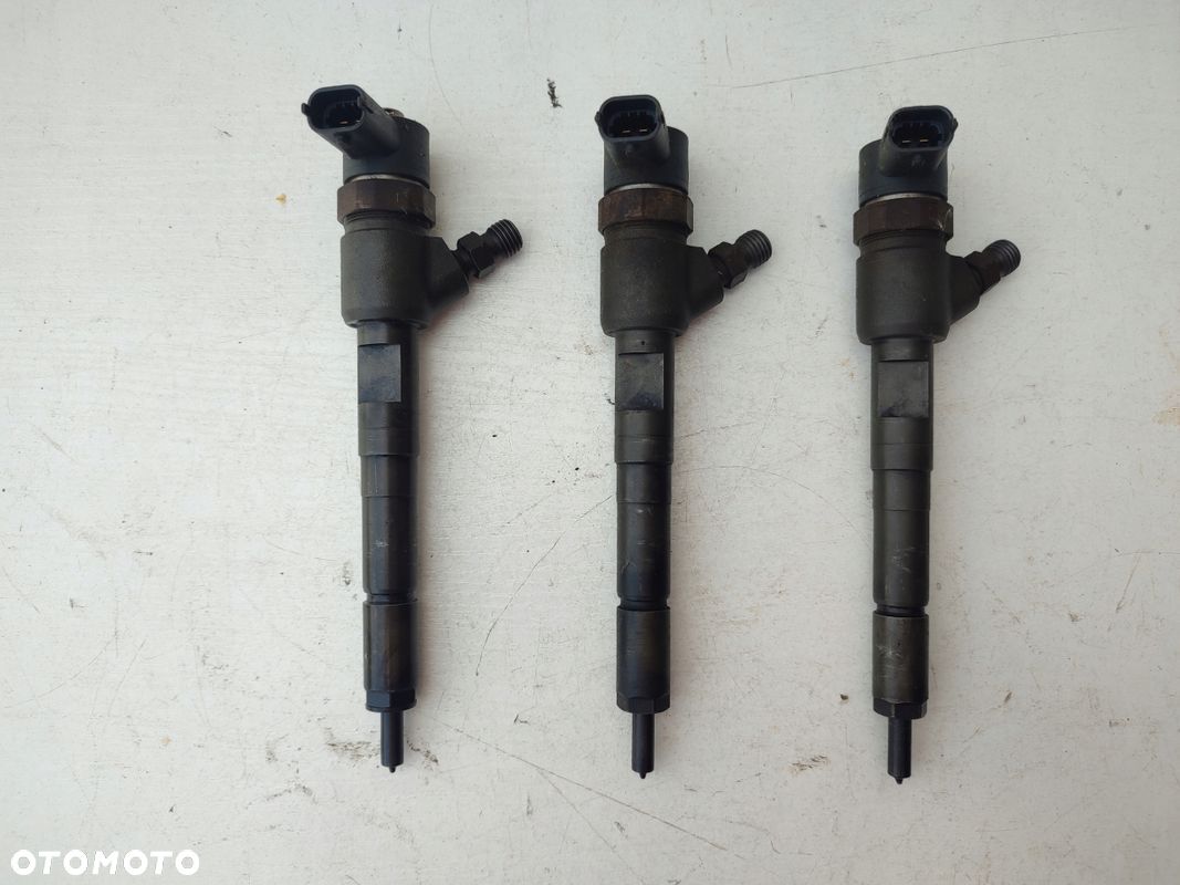 Wtryskiwacz wtrysk OPEL 1.3 CDTI 0445110183 - 1