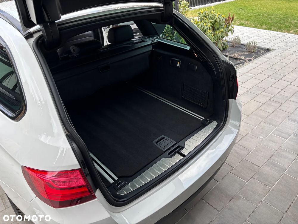 BMW Seria 5 520d - 16