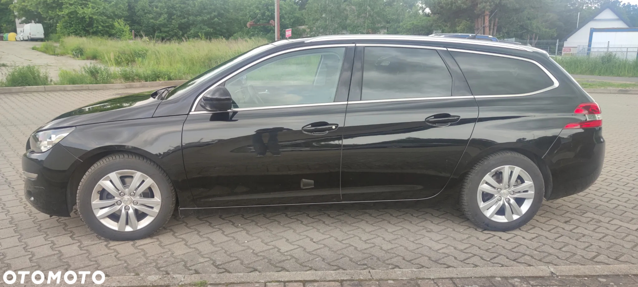 Peugeot 308 1.6 BlueHDi Active S&S - 28
