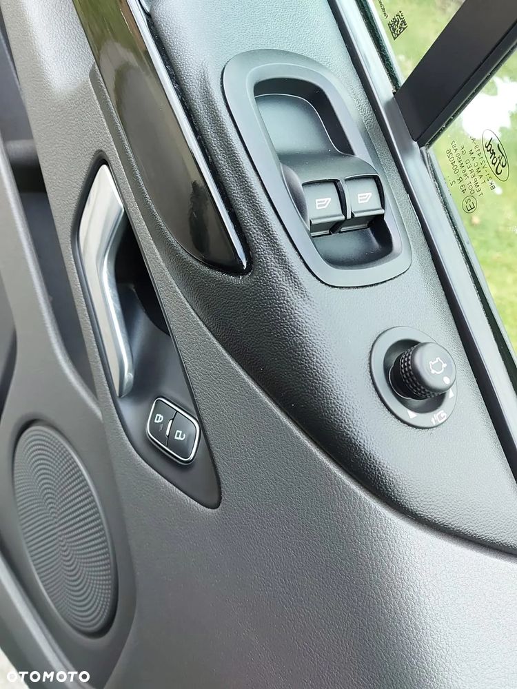 Ford CUSTOM TRAIL - 20