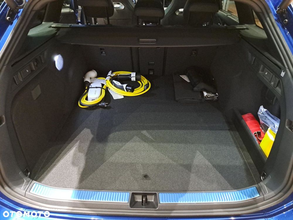 Volkswagen Passat 1.5 TSI eHybrid PHEV R-Line Plus DSG - 10