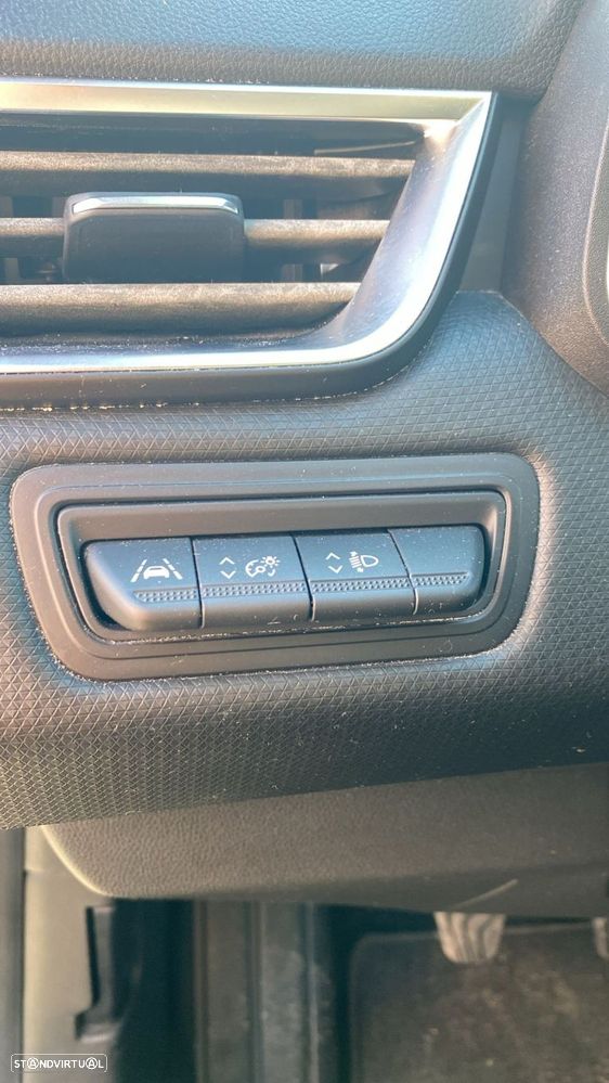 Renault Clio 1.0 TCe Intens - 11