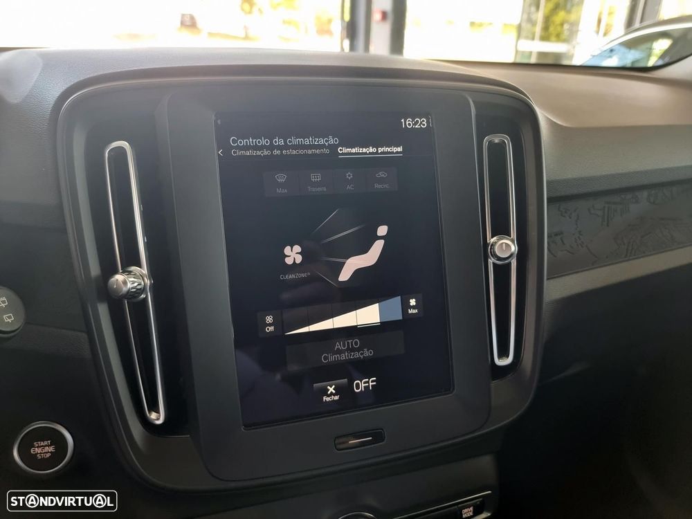 Volvo XC 40 1.5 T4 PHEV Inscription Expression - 32