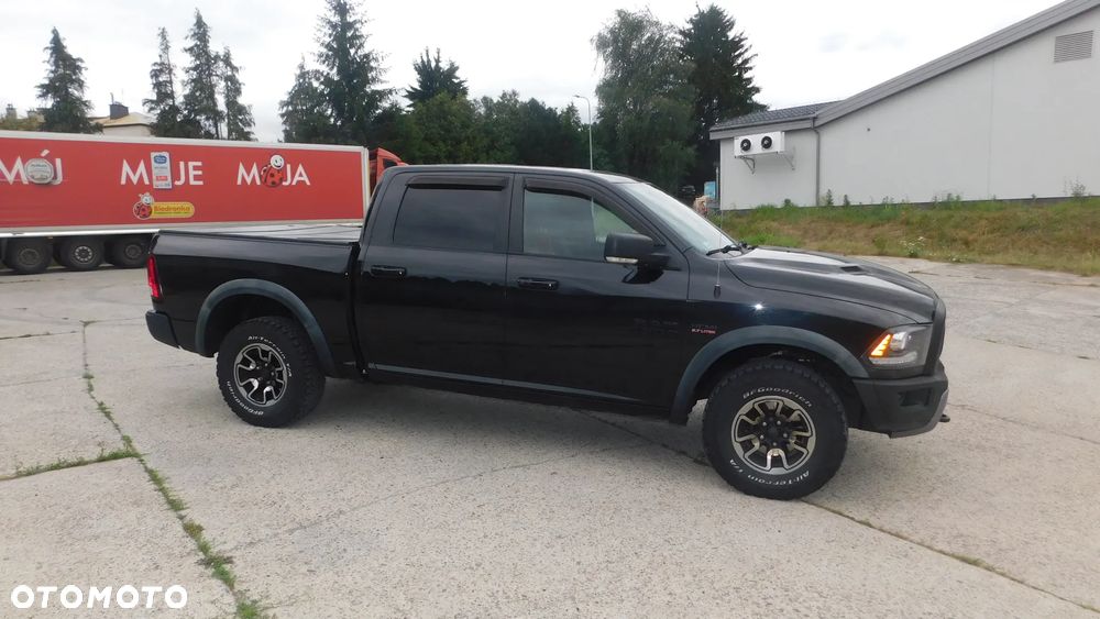 Dodge RAM 5.7 4x4 - 2