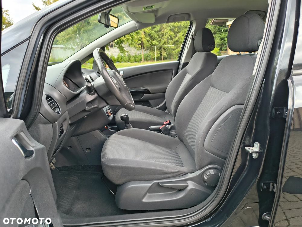 Opel Corsa 1.2 16V Cosmo - 24