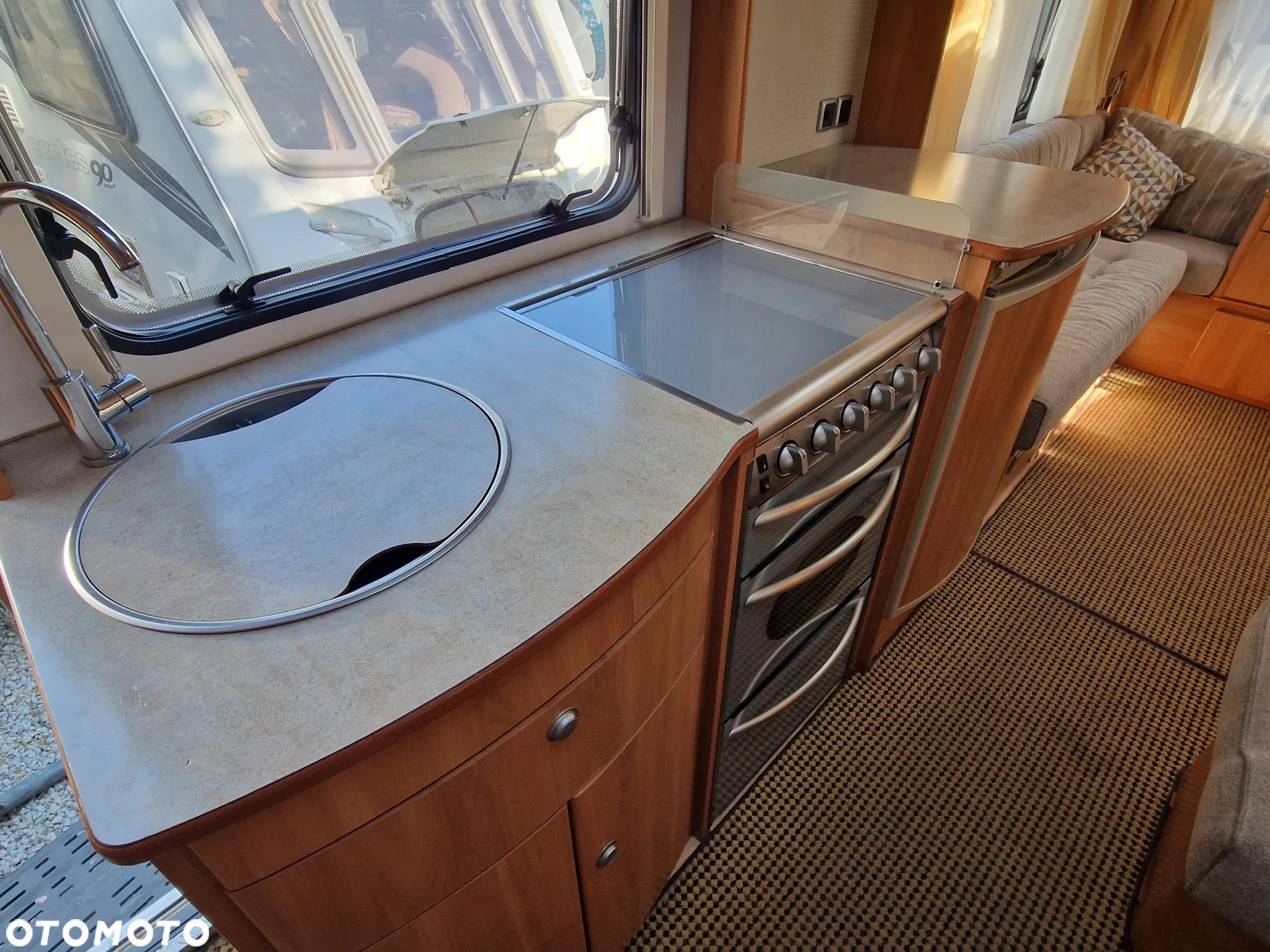 Hymer-Eriba Nova 570 - 4