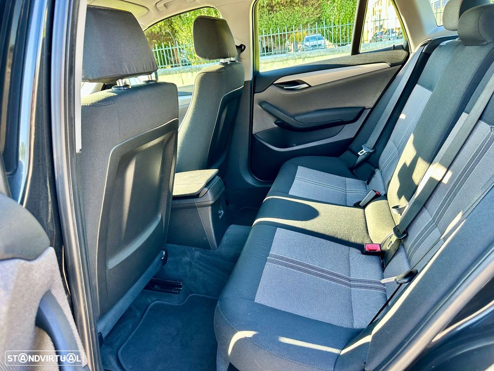 BMW X1 18 d sDrive - 22