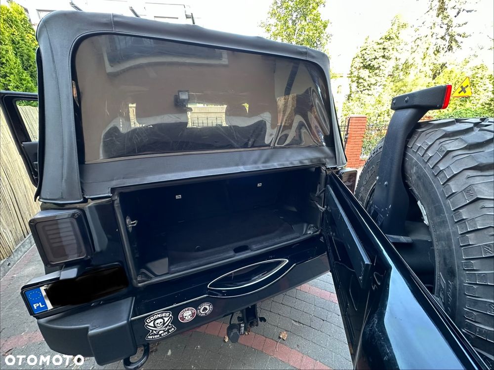 Jeep Wrangler - 17