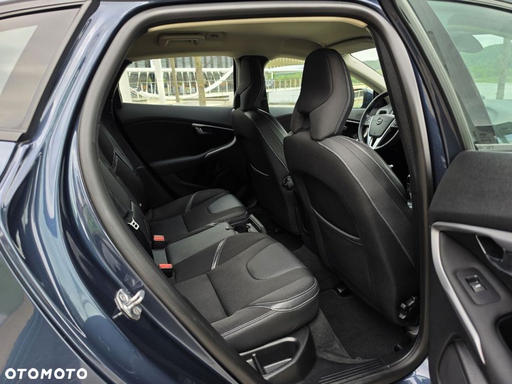 Volvo V40 - 26