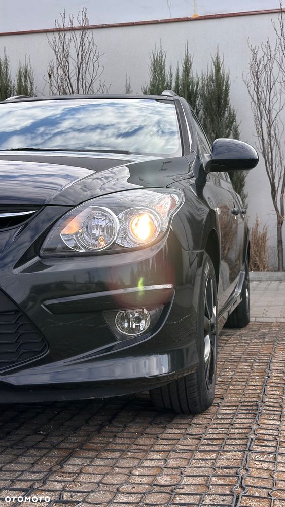 Hyundai i30 1.4 Comfort EU5 - 10