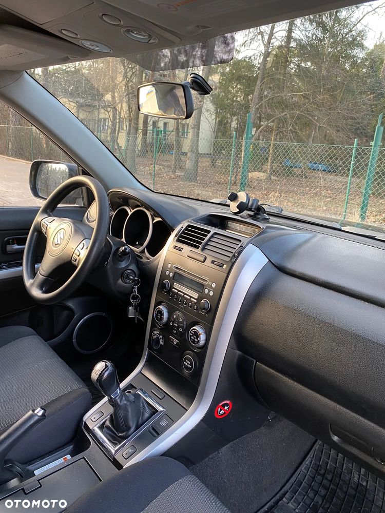 Suzuki Grand Vitara 1.9 DDiS - 3