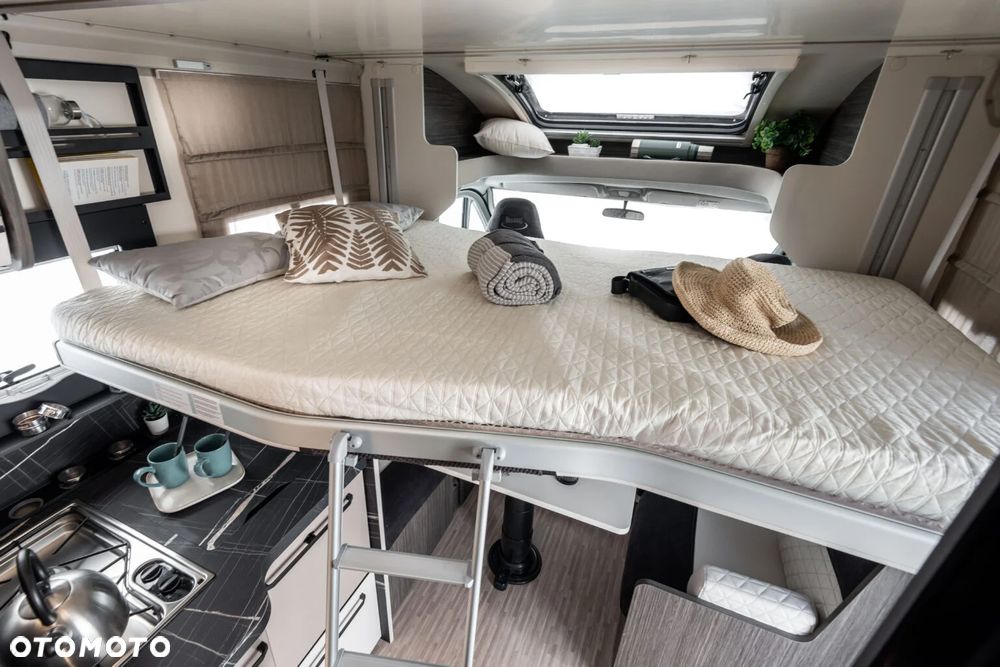 McLOUIS MC4 860 - MODEL 2026 -AUTOMAT ZIMOWY  5 osobowy, 6.99m  PoŁintegra 2x łóżko Elektryczne - 3