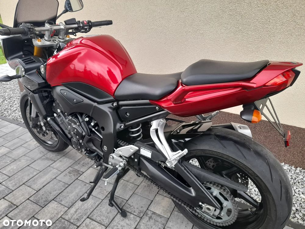 Yamaha FZ - 19